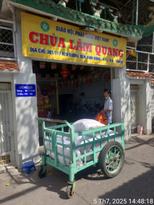 Hành trình chia sẻ yêu thương tại Chùa Lâm Quang